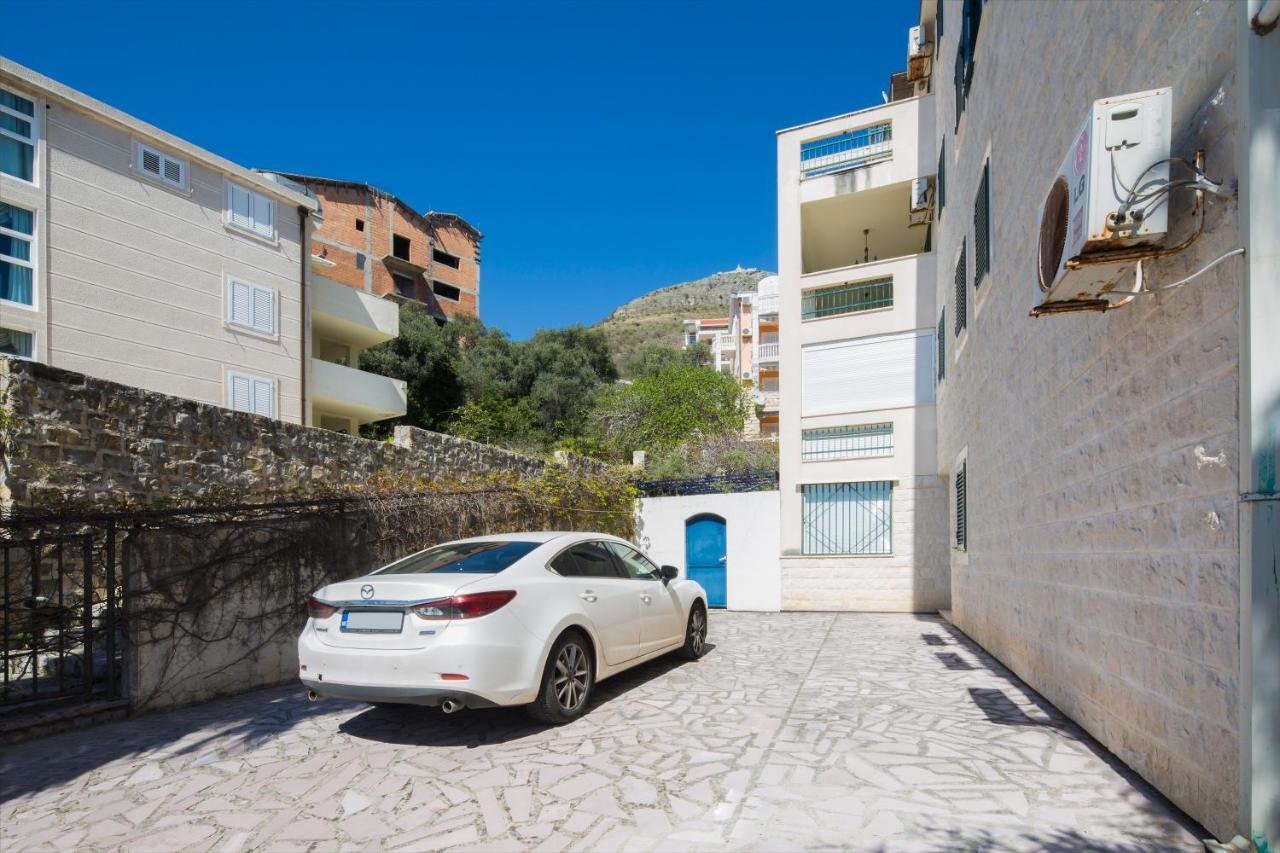 Family Apartment With Sea View Sveti Stefan Budva Exterior photo